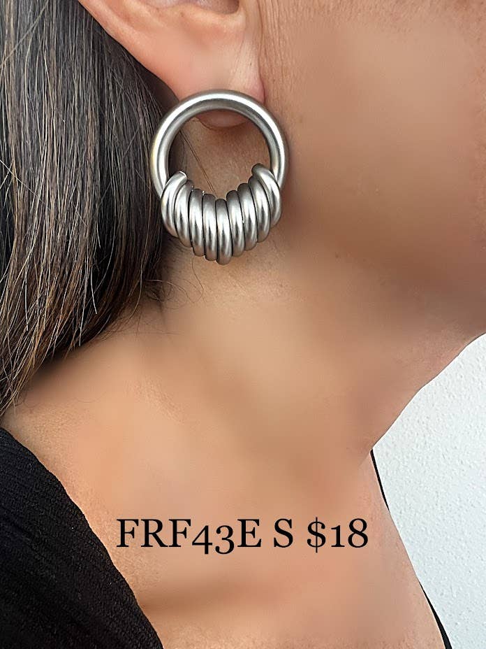 AASHI for wholesale by Escape from Paris