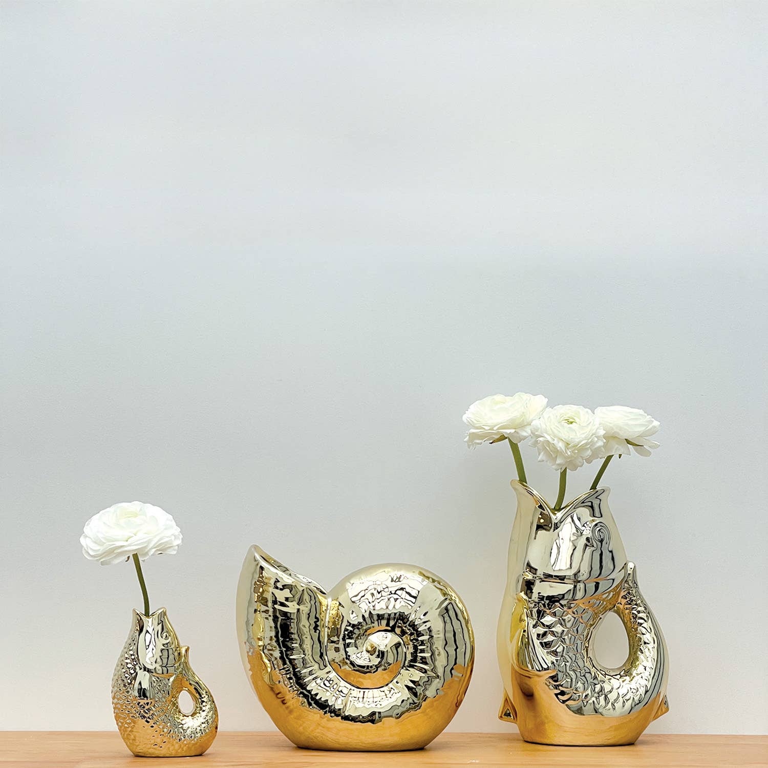 Opjet Paris - Vendita all'ingrosso Vasi - Vaso in ceramica a forma di pesce piccolo dorato L 8,2 x P 5 x H 12 cm1