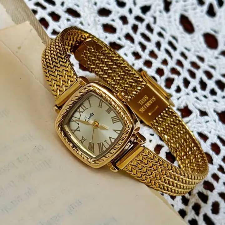 Valiente New York - Wholesale Wrist Watch - Women's - French vintage watch