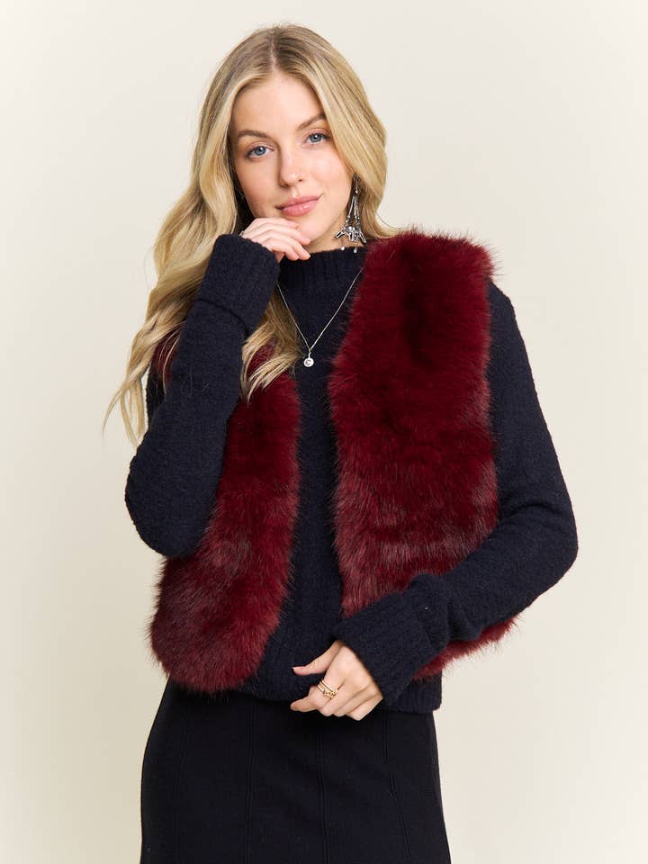 CEJ4197-LYXIG KORT VÄST I FUSKPÄLS för wholesale av ADORA LA