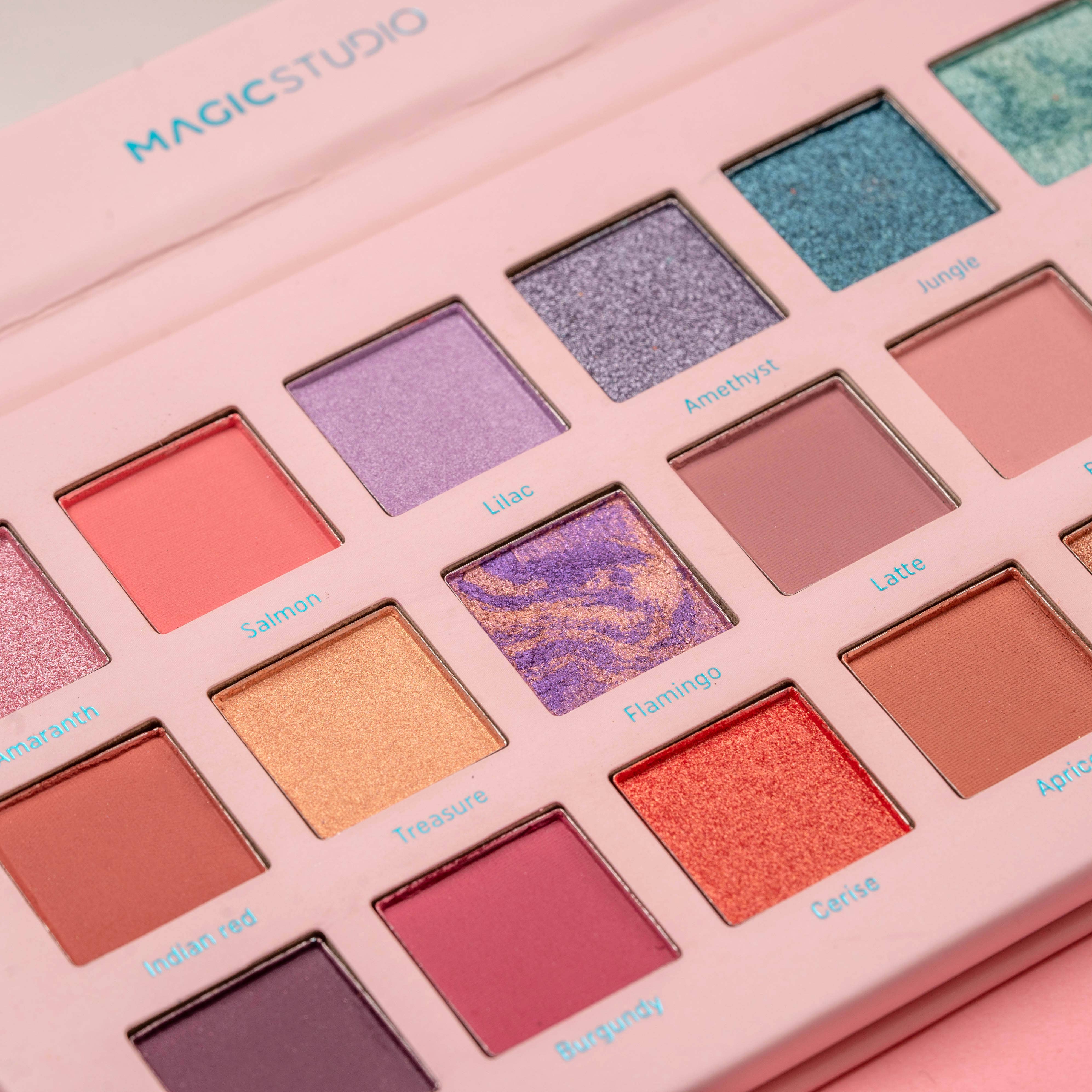 Aquarius Cosmetic SLU - Wholesale Eyeshadow Palette - Magic Studio 18 Eyeshadow Palette Sweet Pastel4