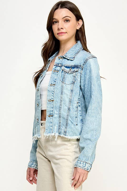 BLUE AGE – wholesale Jeansjackor – Dam – Plusstorleks damjeansjacka med sliten look1