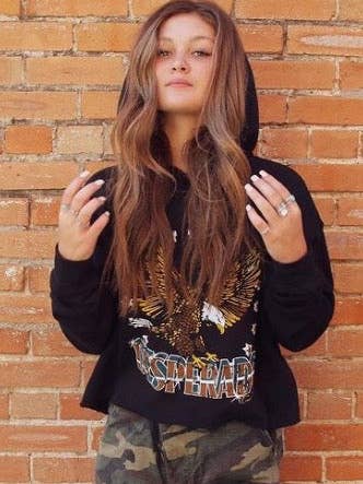 Country Deep Apparel – wholesale Hoodie – Women's – Desperado Cropped Hooded sweatshirt3