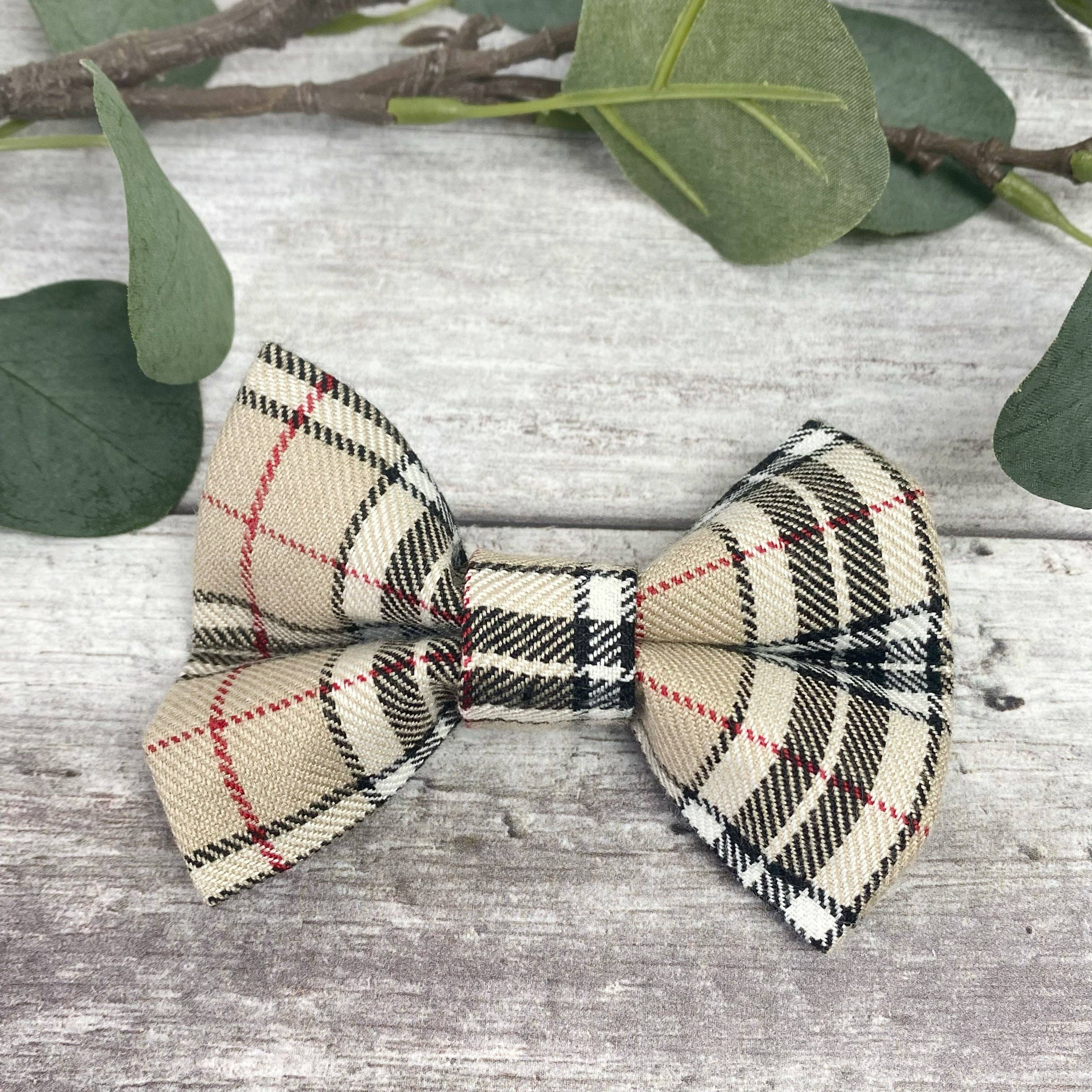 Baxter's Boutique – wholesale Fluga - Hund – Hundfluga i tan tartanmönster3