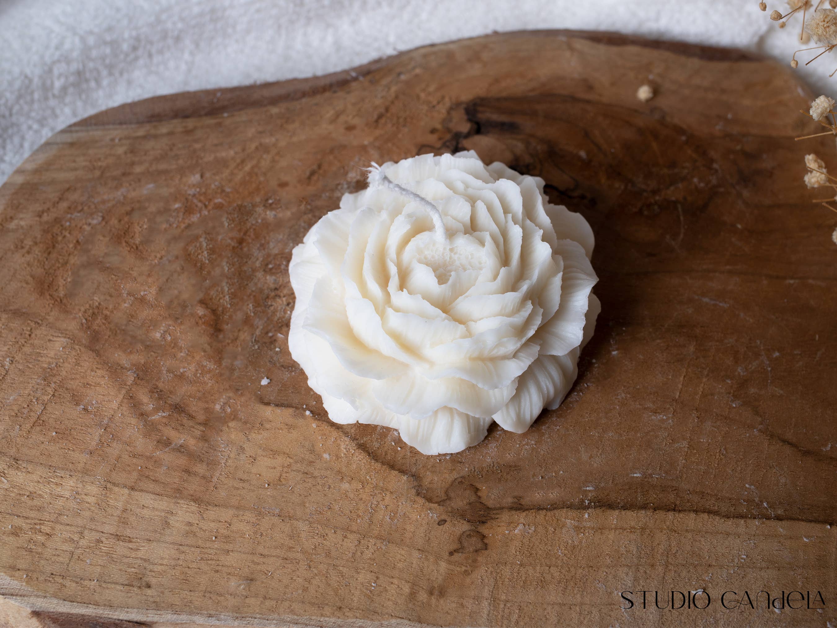 Studio Candela - Wholesale Novelty Candle - Peony Candle | Decorative Sculptural Candle | Soy Wax1