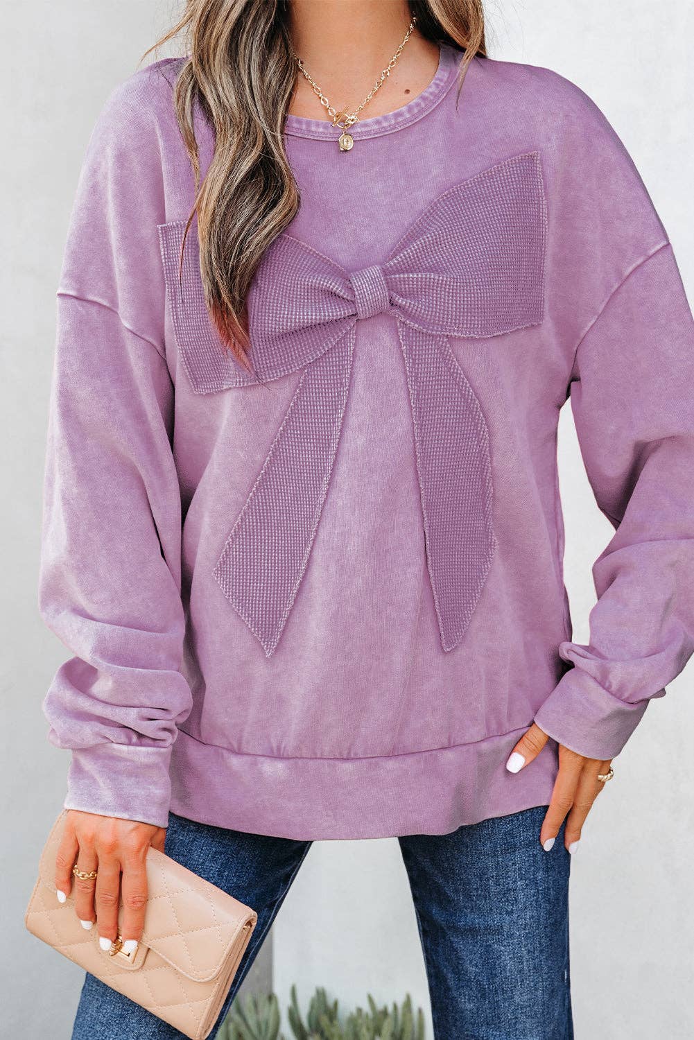 PRETTY BASH – wholesale Sweatshirt – Women's – Solid Bow Patchwork Mineral Wash Sweatshirt4