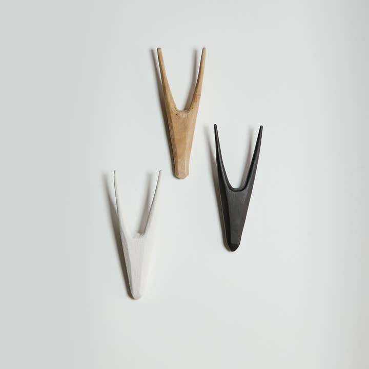 kanju Interiors - Wholesale Wall Hook - Bokkie Head Wooden Wall Sculpture