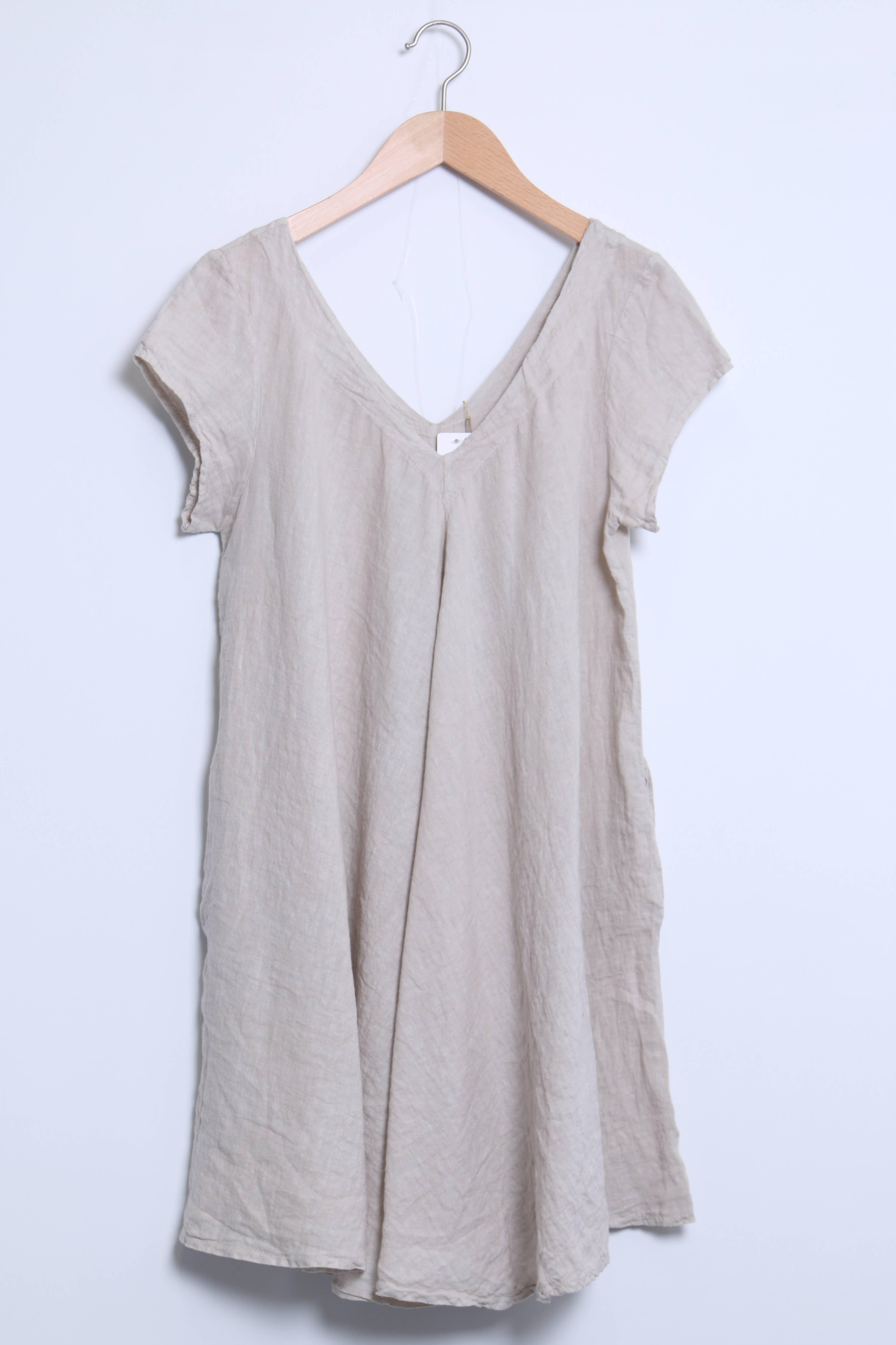 Shyloh - Wholesale Dress - Women's - Flowy linen dress with pockets 1495215