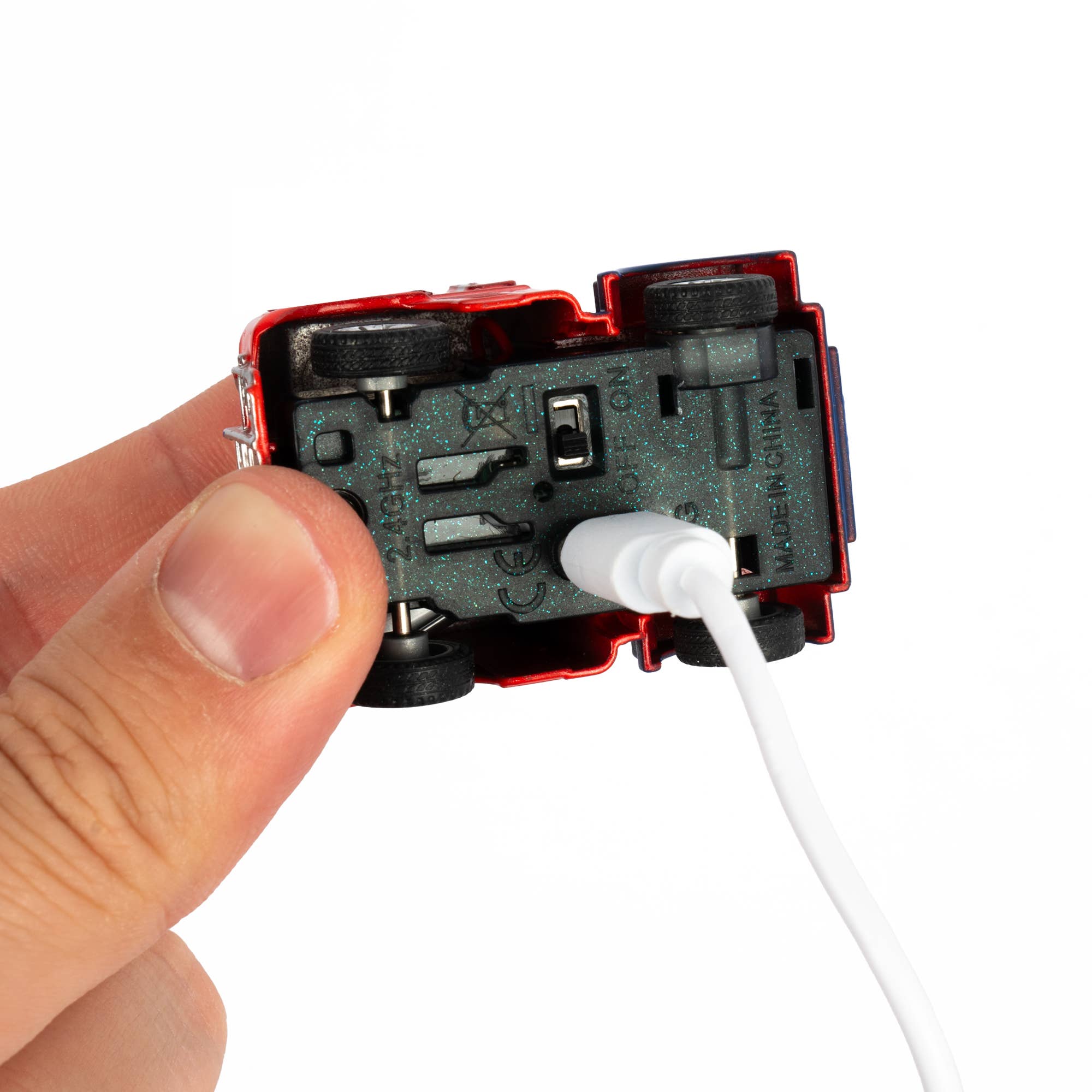 World Tech Toys - Wholesale Electronic Toy - Kids & Baby - Transformers Optimus Prime Remote Control Wrist Case RC Car1