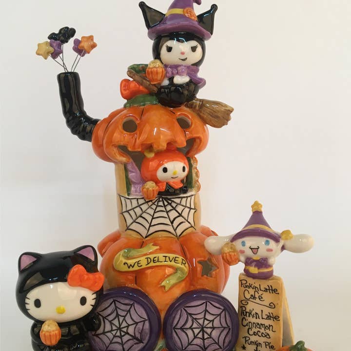 Blue Sky Clayworks – Großhandel Geschenkkerze – Hello Kitty And Friends Pumpkin Cafe Latte Candle House0