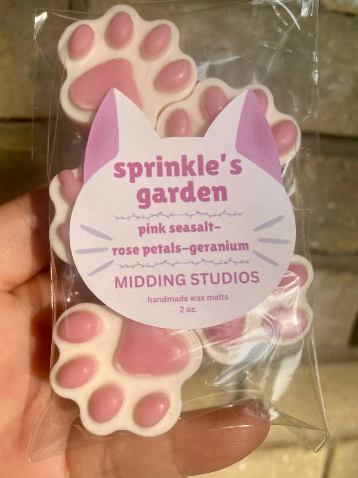 Sprinkle's Garden | Cat Wax Melts | Cat Lover Gifts for wholesale by Midding Studios