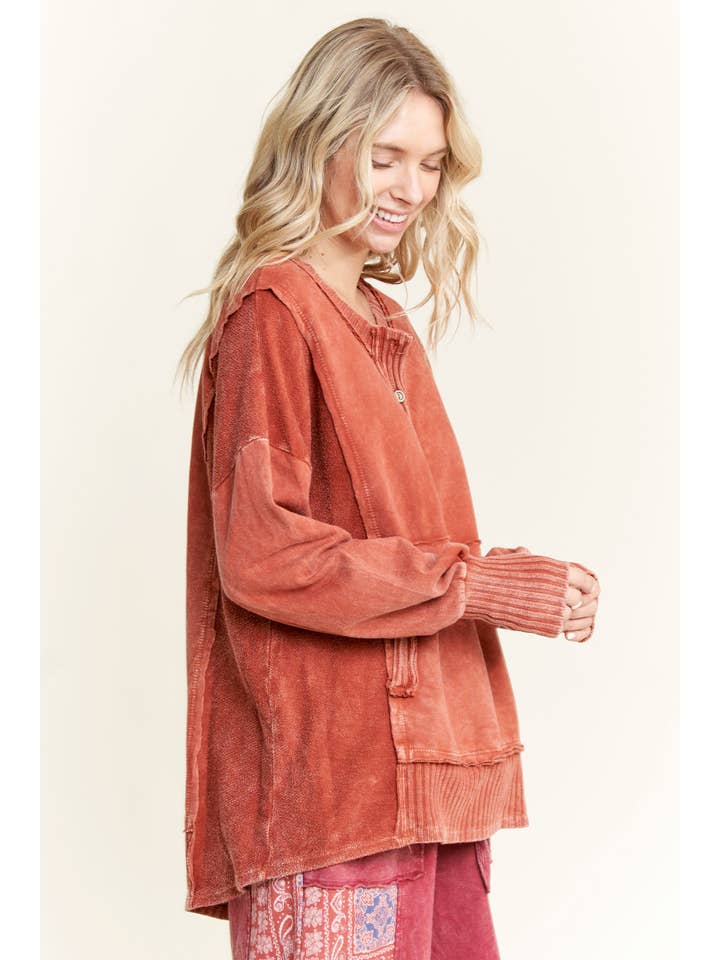 J.Her - Wholesale Sweatshirt - Women's - MineralWash Henley kangaroo pocket sweatshirt HT60428