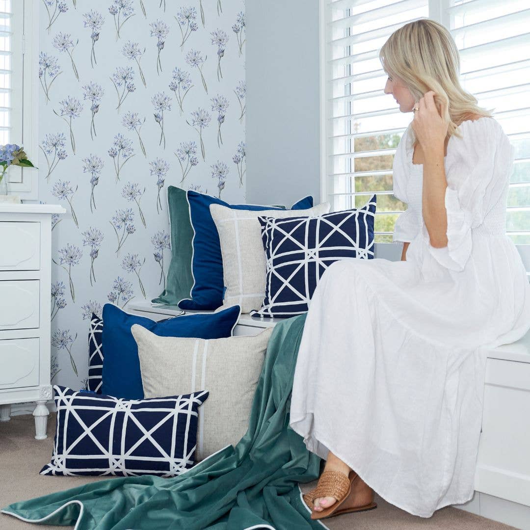 Mirage Haven - Vente Housse de coussin - Housse de coussin TORBAY en forme de croix bleu foncé et blanc 30 cm x 50 cm4