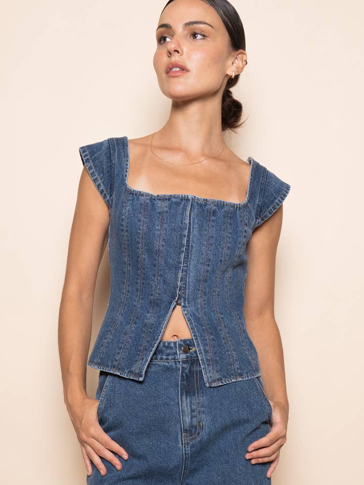 CORSET SQUARE NECK CAP SLEEVE TOP-TI6950FO for wholesale by Fore Collection