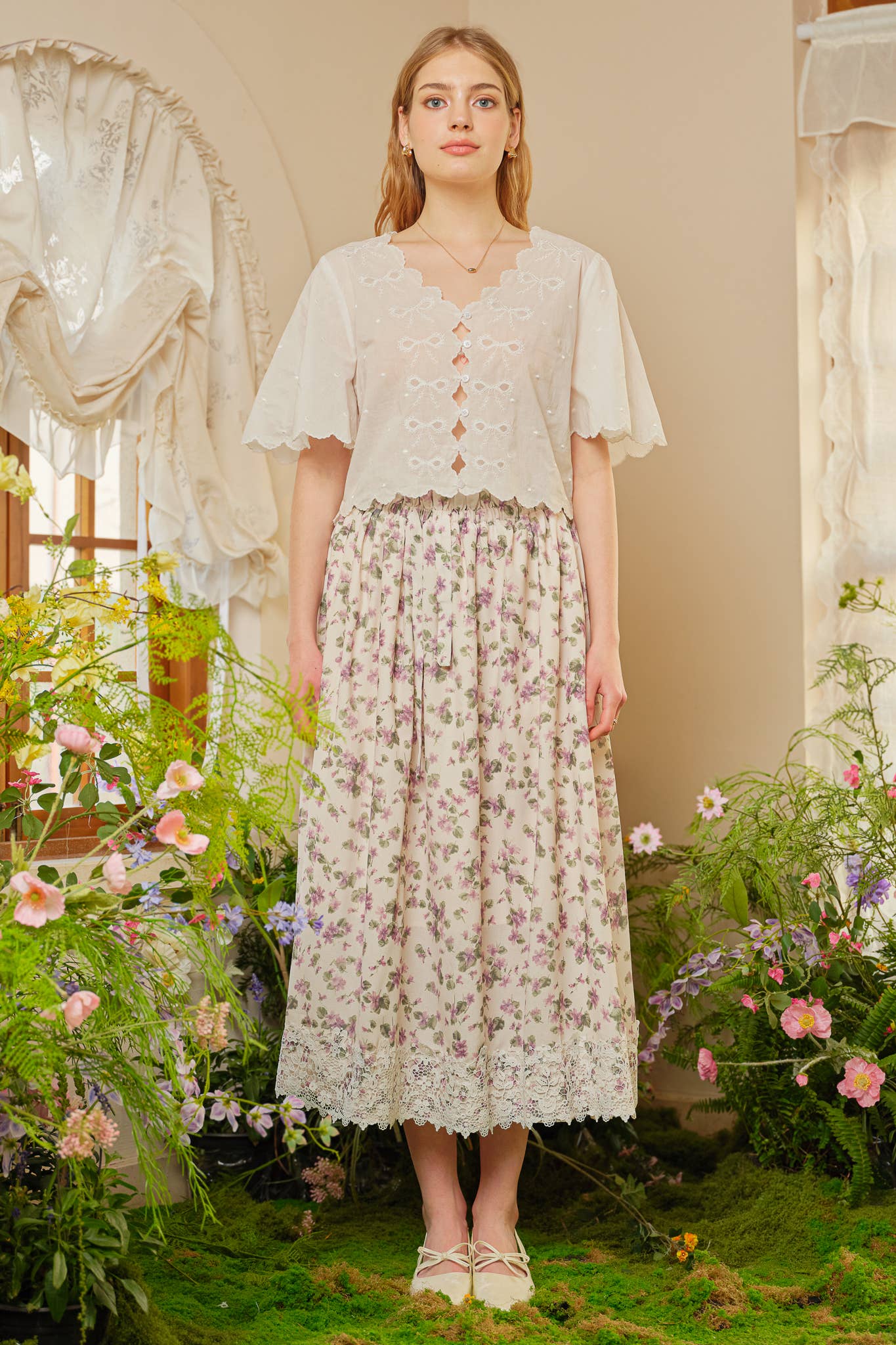 ROSIE POSIE – Saia - Mulher por atacado – RP2336 - Saia Midi Vintage com Renda Flor de Blossom