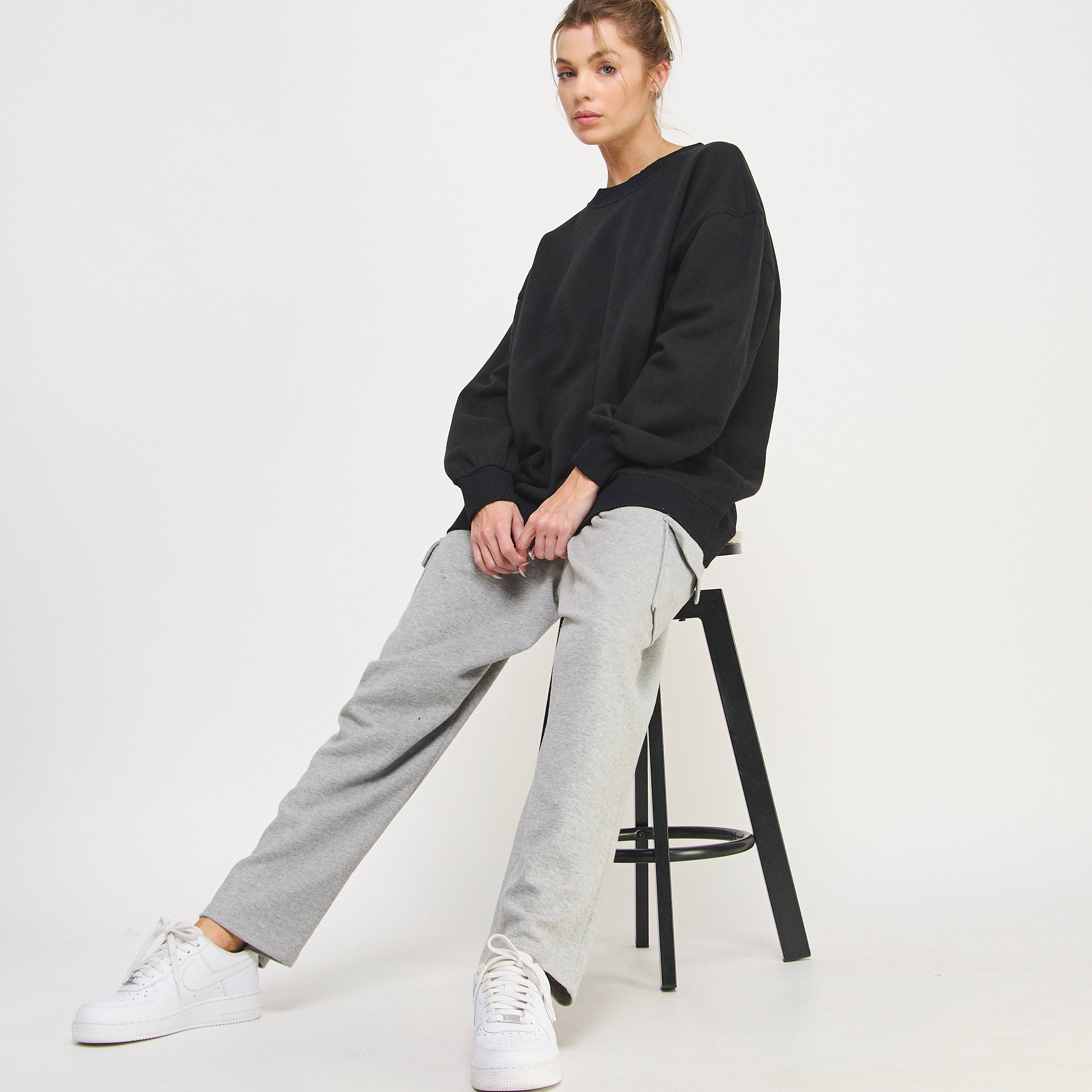 FREEZIA - Wholesale Sweatshirt - Women's - OVERSIZED CREWNECK SWEATSHIRT-FZ00013