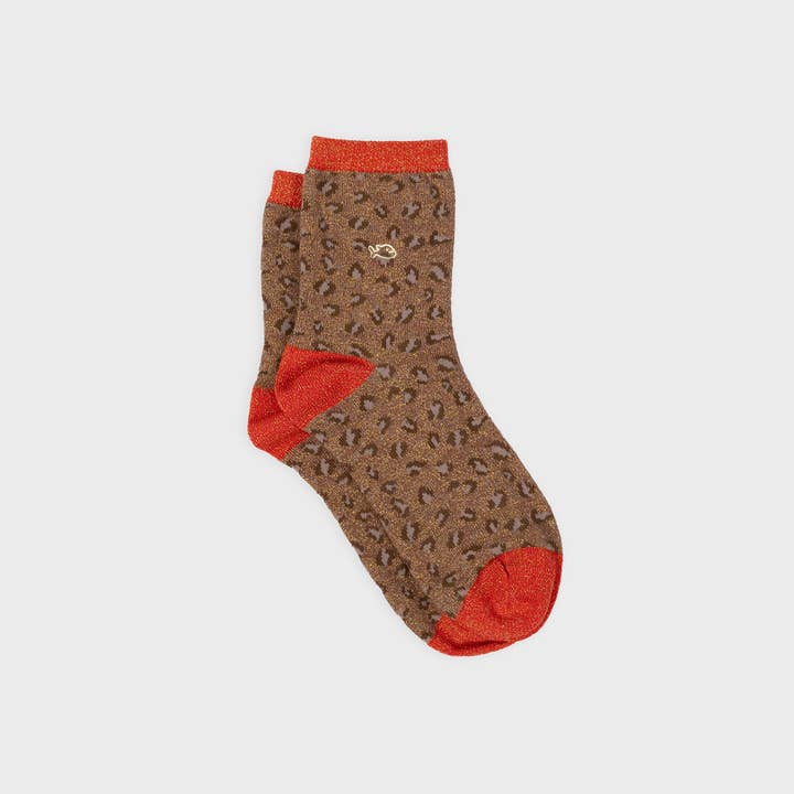 Braun-orange Leopardensocken aus gekämmter Baumwolle und andere Ergebnisse für hudson socken im Großhandel. Kostenlose Rücksendungen und 60-Tage-Zahlungsziel auf Faire im Trend auf Faire.