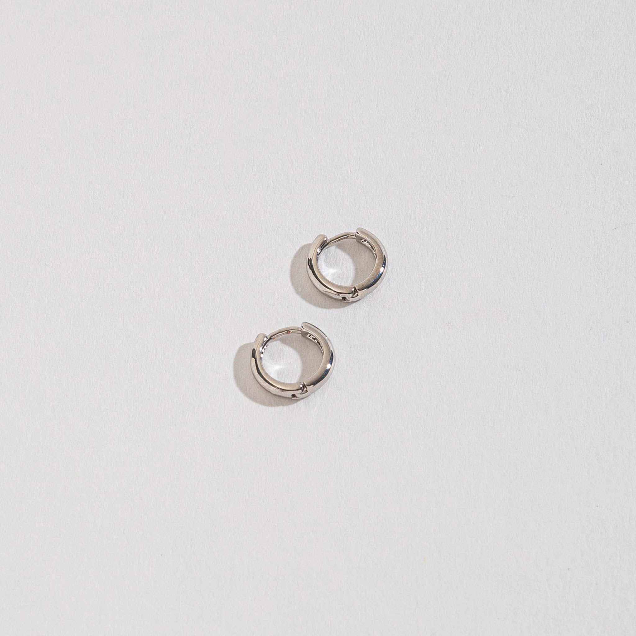 Howard's - Wholesale Huggie Earrings - Huggie Hoop Earrings3