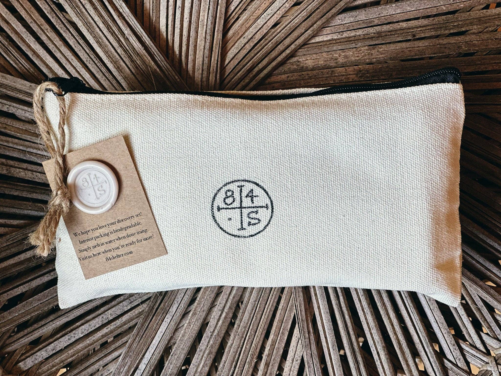 84.Shelter - Vente Sets de voyage - Coffret Découverte1