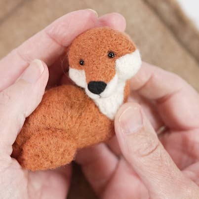 Bear Creek Felting - Wholesale DIY Craft Kit - Fox Needle Felting Kit 3