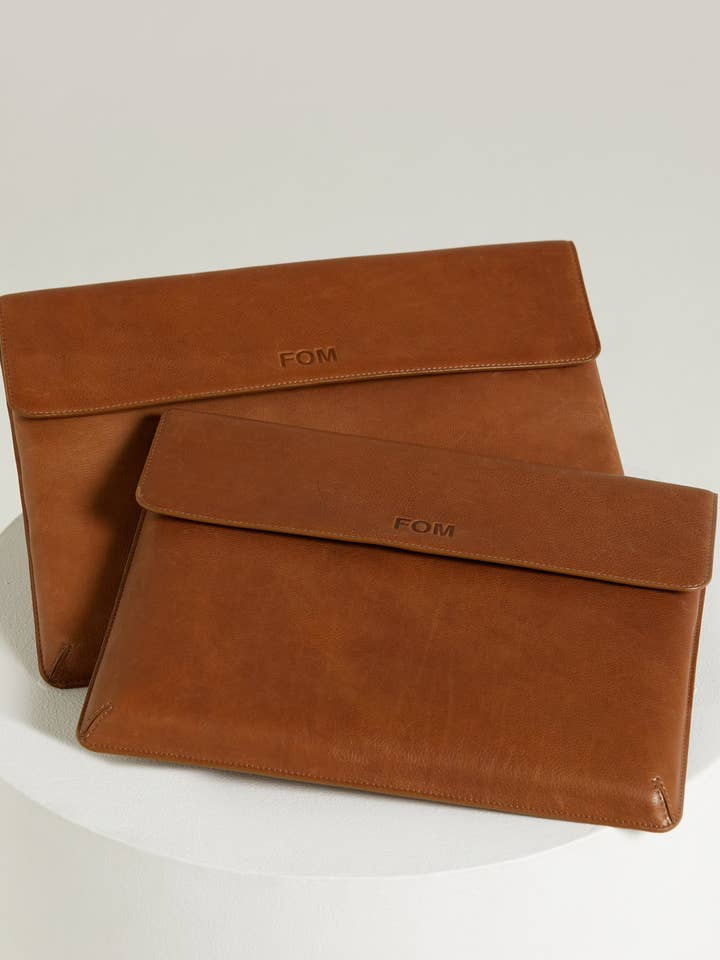 Laptop Sleeve 16" - Pebble Tan for wholesale by Freedom of Movement (SA) Ltd