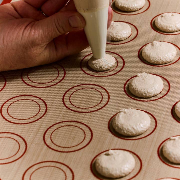 By Josephine - Wholesale Cake mix - Chocolate Macarons Baking Kit3