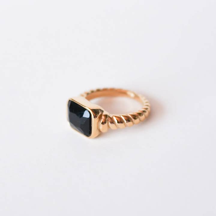 Or Jewelry - Wholesale Single Stone/Solitaire Ring - Jules Black Stone Ring
