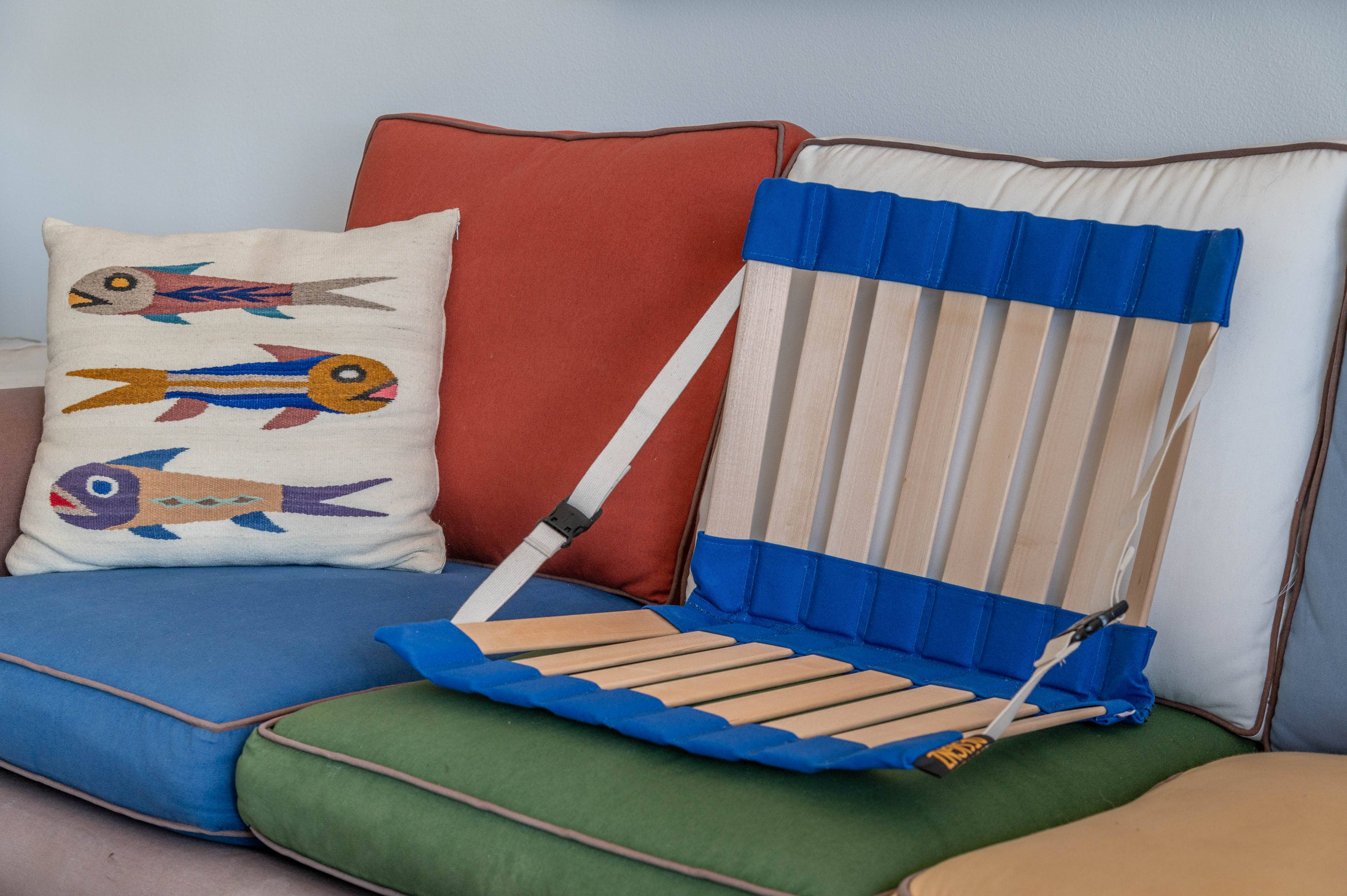 HowdaDesignz - Wholesale Folding Chair - 6-Pack Portable Seats for Adults - HowdaSEAT6