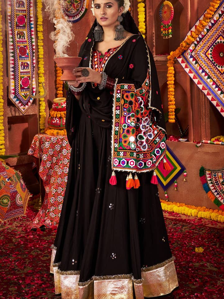 HATKE BRIDE - Wholesale Top & skirt set – Women's - Black Viscose Cotton Navratri Chaniya Choli For Indian Garba (9 Meters Flair) - Kutchi Patch Work, Thread Embroidery Work, Real Mirror Work6