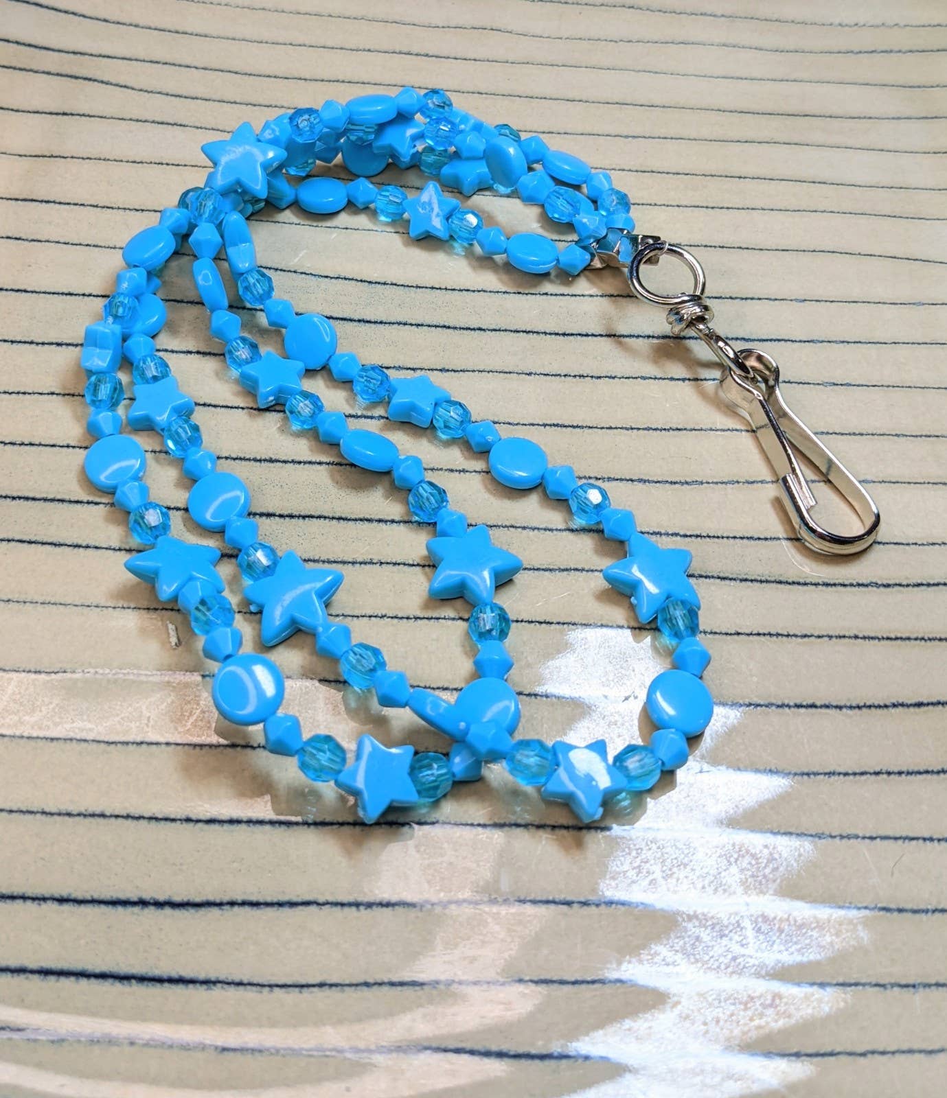 Fiona Accessories – wholesale Snodd - Dam – Beaded Badge Holder Snodd för nycklar ID-märke9