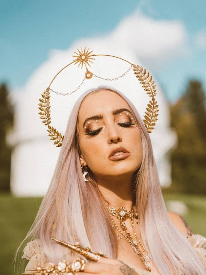 Happy Dream Gifts – wholesale Dräkt – Dam – Halo Crown Mary Goddess pannband, krona och örhänge set