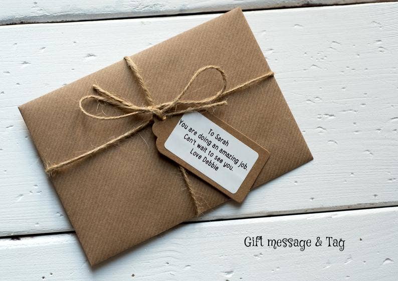 Dios Designs – Großhandel Sammelmünze – Pokerkarte im Taschenformat aus Holz Robins Appear4