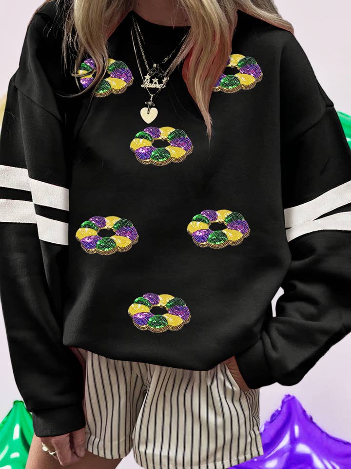 Sweat-shirt universitaire à sequins patchés Mardi Gras Donuts (S-XL) pour la vente par 66DISCO
