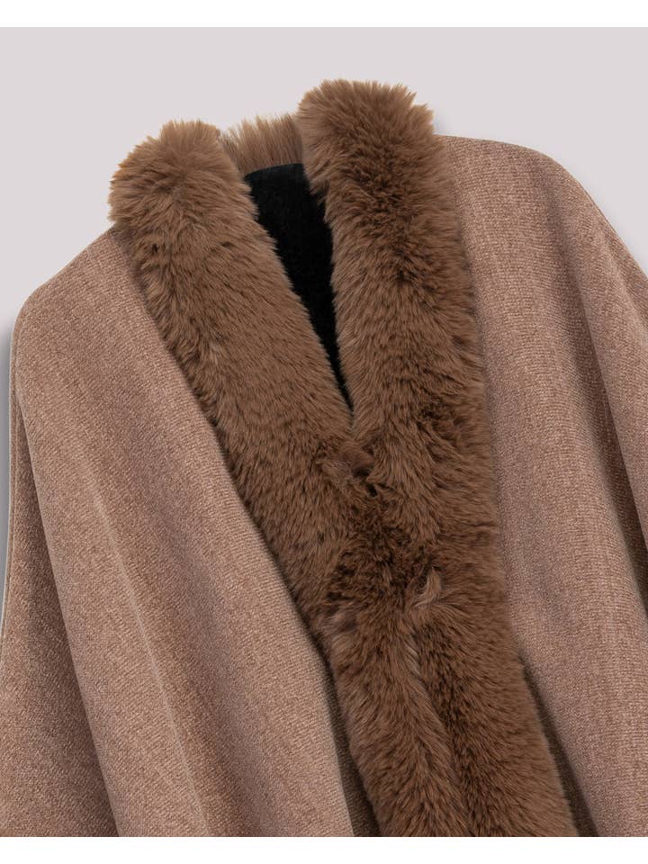 NIZA - Wholesale Poncho - Women's - Cassia brown poncho7