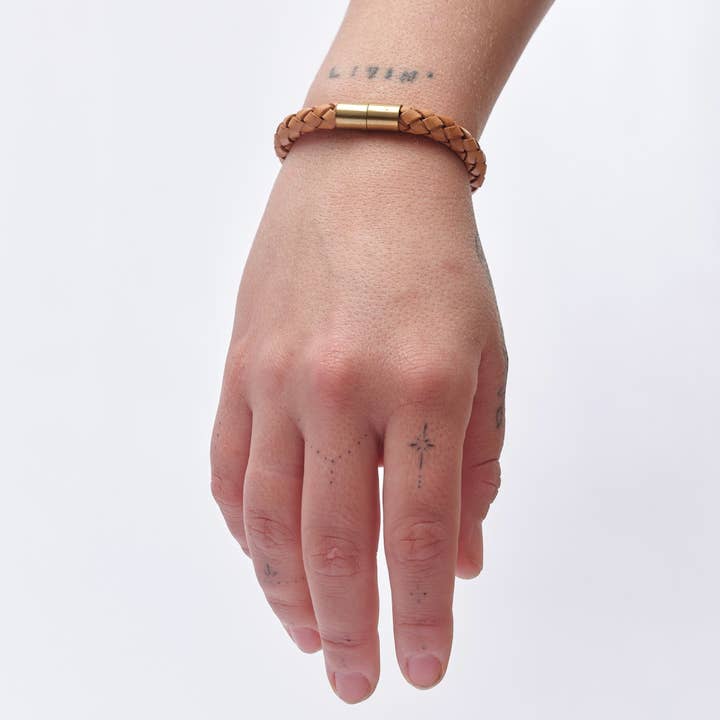 BRACELET CORDE MAGNÉTIQUE pour la vente par NOAH MARION
