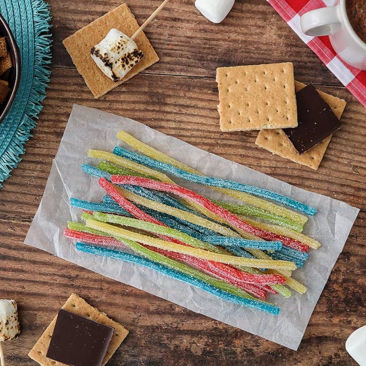 Horizon Top Market - Wholesale Gummy - Sour Punch Rainbow Sour Straws, 4.5 OZ x 243