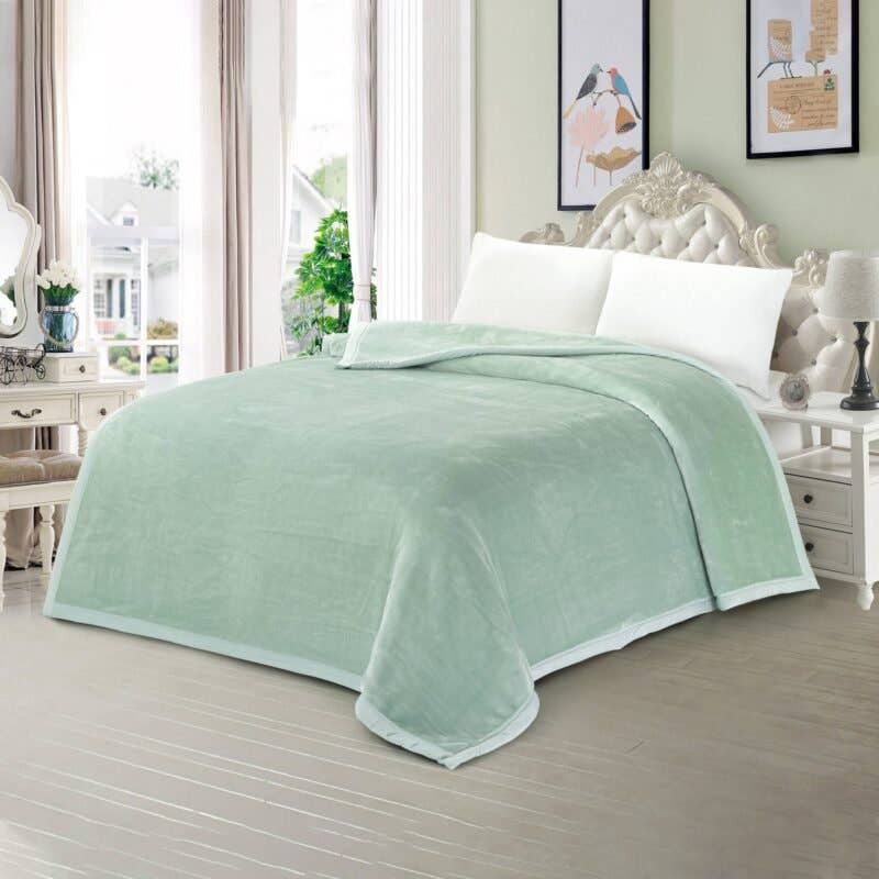 Bedding King - Wholesale Bedding blanket - Super Soft 3kg 200 x 230 Mink Blanket1