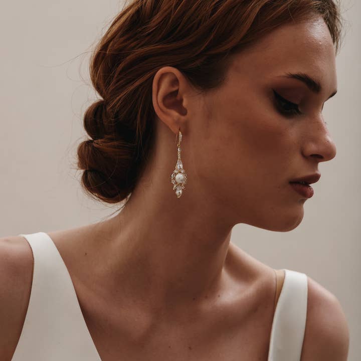 Heirloom Bridal Company - Wholesale Dangle earrings - Vintage Pearl Earrings - E063