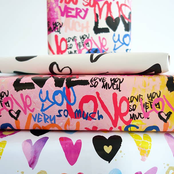 JM Design Studio - Wholesale Flat Wrap - Hand-Drawn Hearts Wrapping Paper / Valentine Gift Wrap