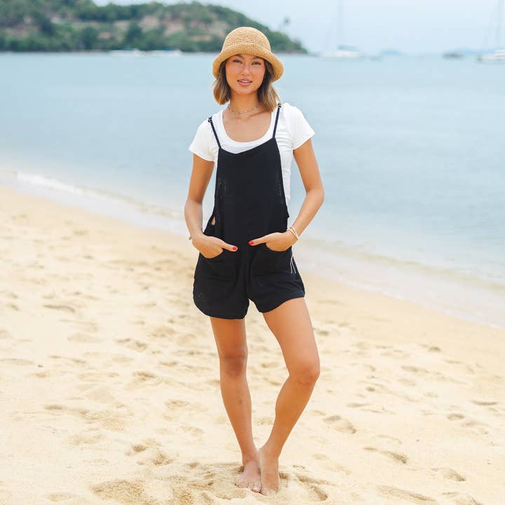 Lotus and Luna - Wholesale Athletic Top - Women's - White Yin Scoop Neck Top