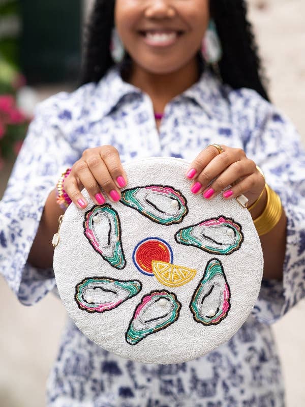 A Embreagem de Ostras por atacado de The Tiny Tassel