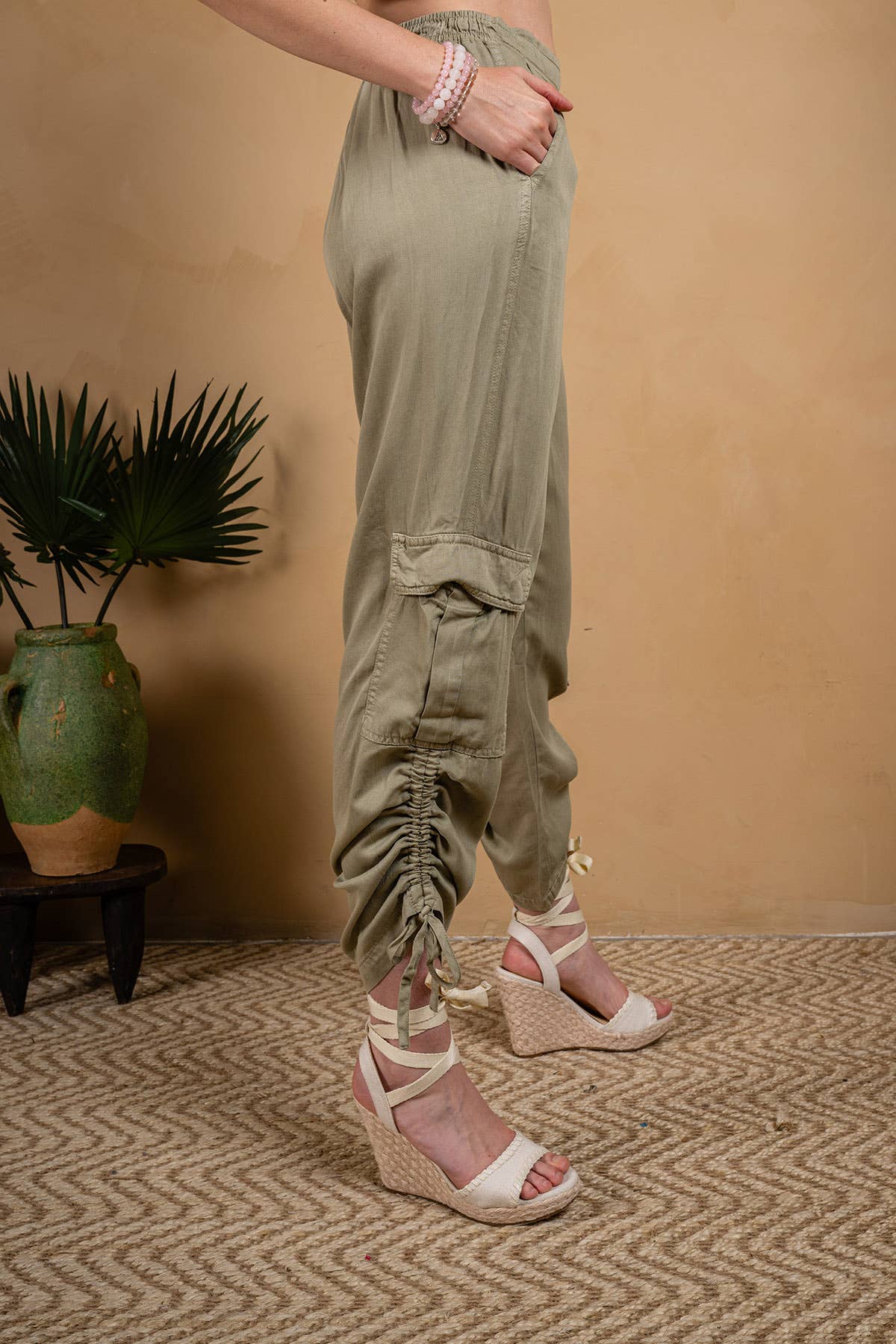 Paparazzi - Vendita all'ingrosso Pantalone - Donna - Pantaloni Cargo con Coulisse in Tencel Slub 4209-CAP8