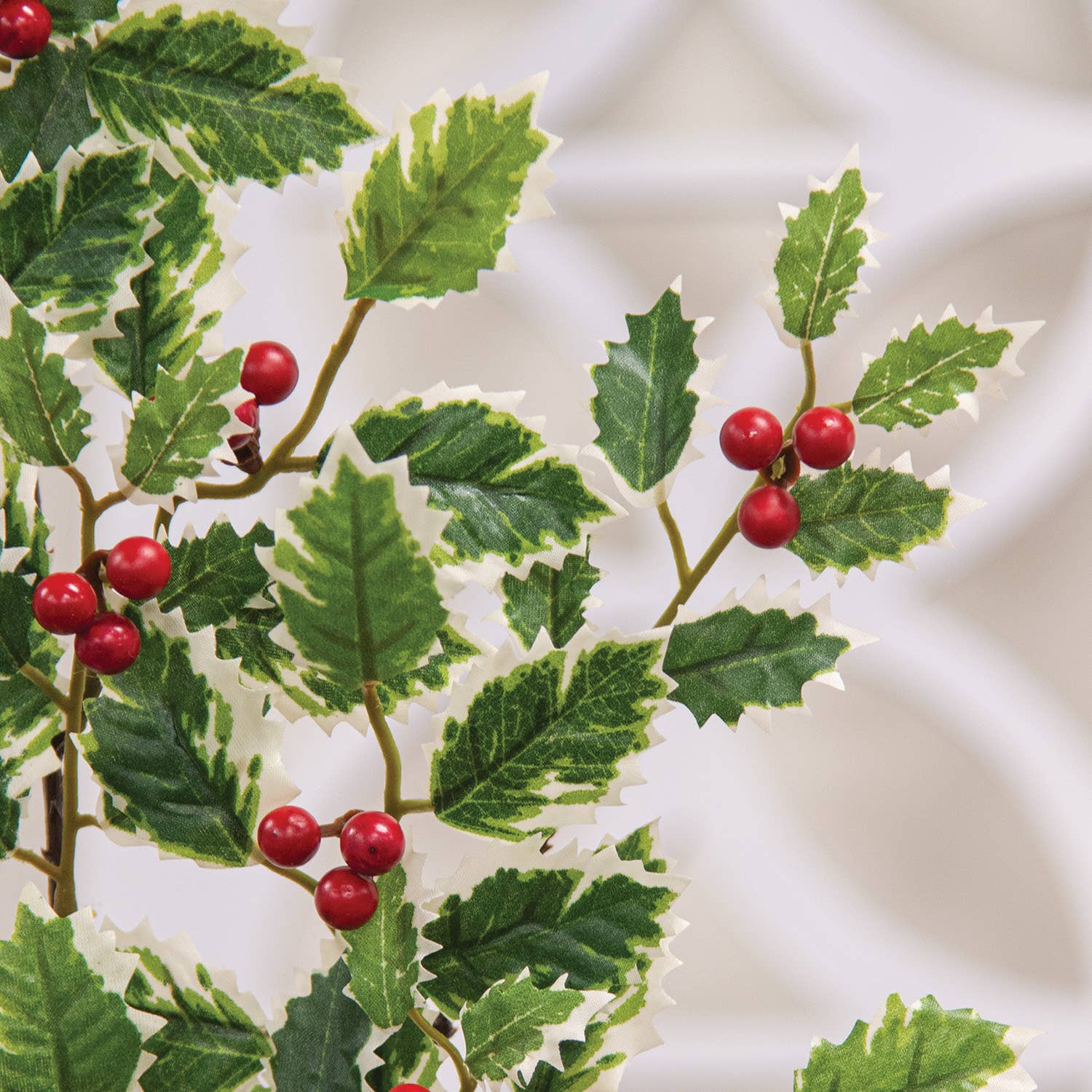 Saybrook Lane - Wholesale Artificial Flowers - Mini Holly Leaves & Berries Spray, 28"2