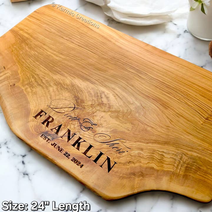 Karmic Creations - Venta al por mayor Tablas de quesos - Tabla de quesos de madera de olivo Live Edge extra grande de 24 pulgadas1