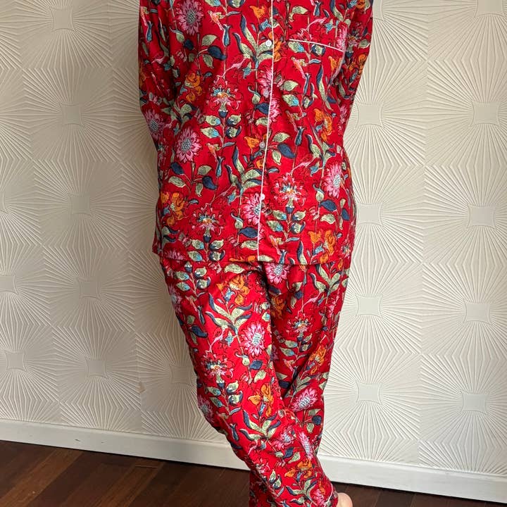 Muno - Wholesale Sleepwear Set - Women's - Black Jungle Indian Cotton Pyjama Set # White Lotus4