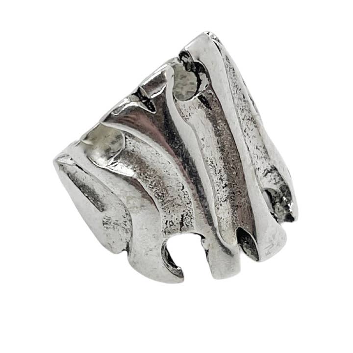 Anello Root placcato argento per la vendita all'ingrosso da parte di Gloria Mago