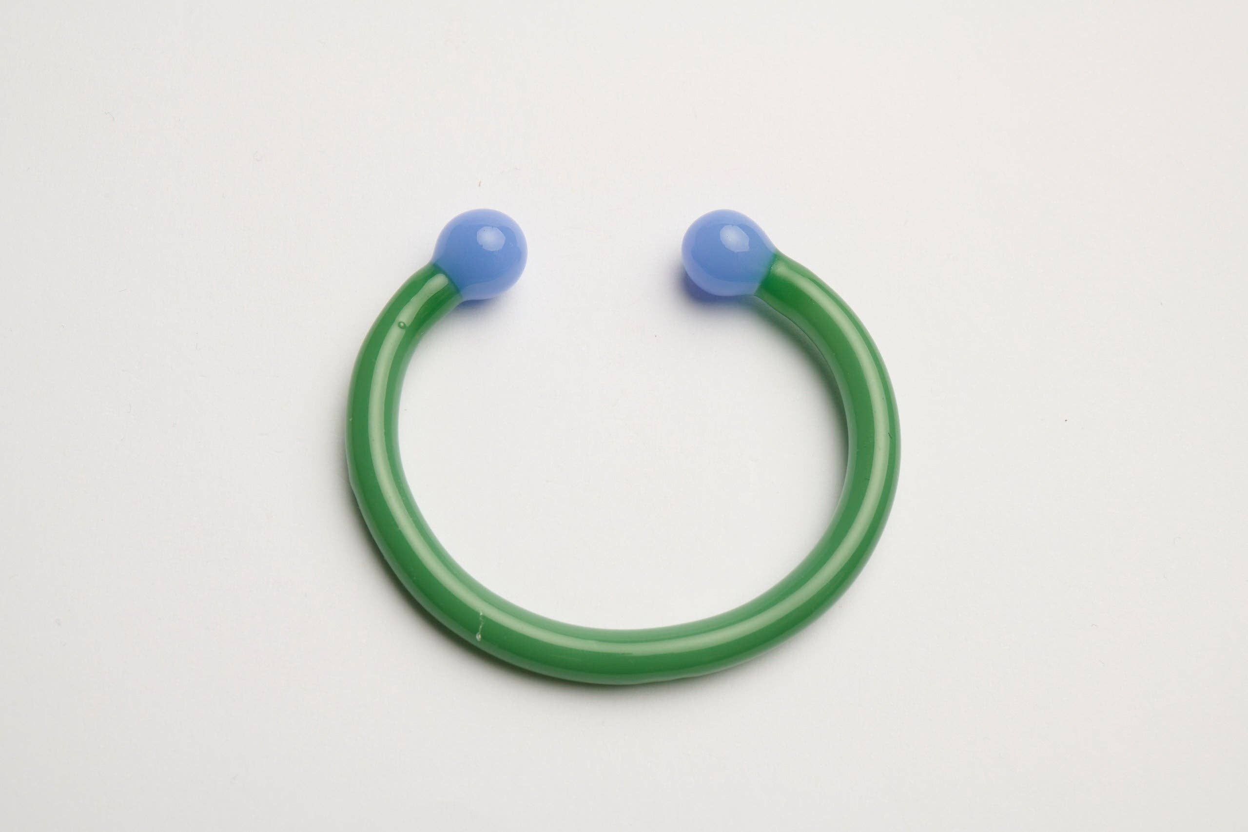 Levens Jewels - Wholesale Beaded Bracelet - Pulsera magnética2