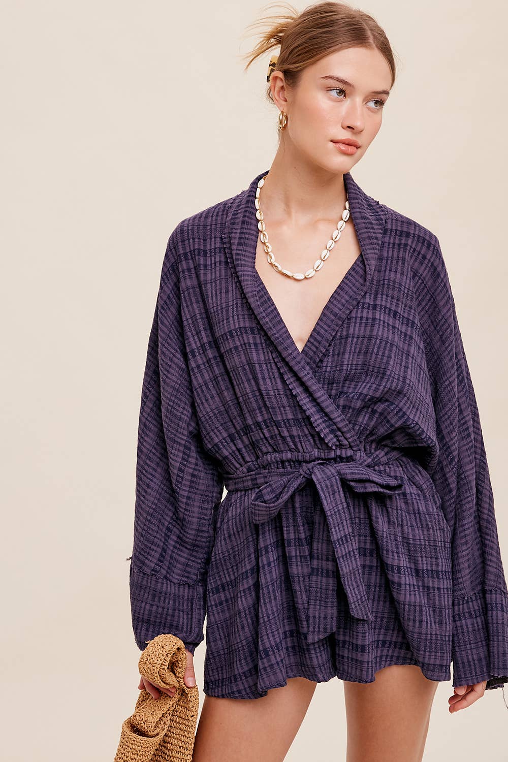 Listicle – Romper - Mulher por atacado – Macacão Texturizado com Cinto13