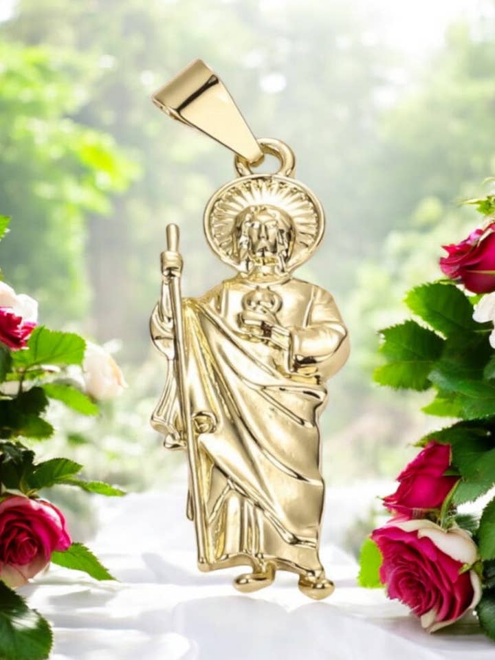 Saint Jude Tema Vedhæng 14K Guld Elektropletteret for engroshandel hos Divina Jewelry & Accessories LLC