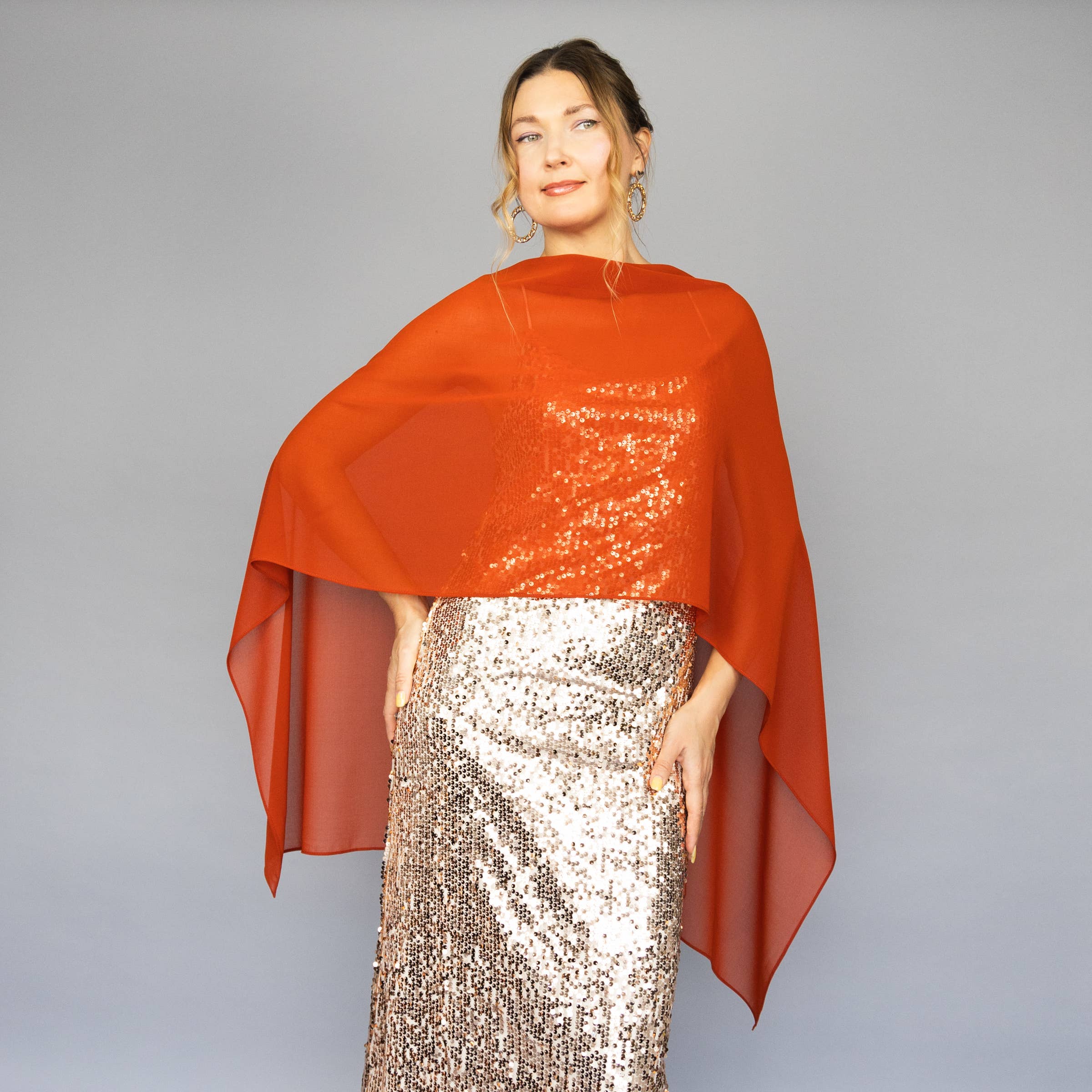 BridalSpain - Venta al por mayor Capa corta- Mujer - Capa Transparente Estilo Griego en Color Vino para Damas de Honor14